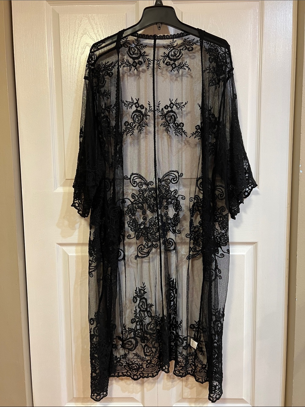 Black Lace Sheer Kimono Robe - Elegant Women's Intimate Cover-Up